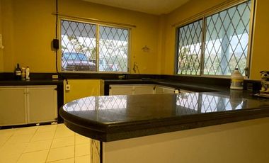 RENTO quinta con casa grande