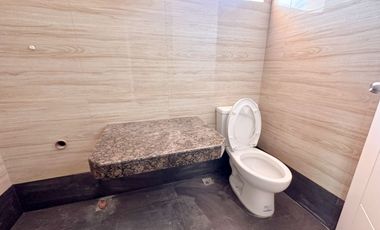 86 sqm Laguna 2ndflr Office Warehouse Space for Rent Lease Laguna Technopark Sta. Rosa Santa Rosa Industrial park (Non Peza Company) by AyalaLand Ayal