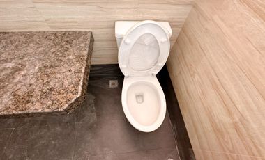 86 sqm Laguna 2ndflr Office Warehouse Space for Rent Lease Laguna Technopark Sta. Rosa Santa Rosa Industrial park (Non Peza Company) by AyalaLand Ayal