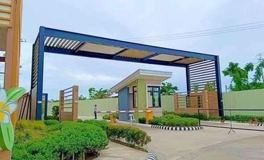 for rent brand new condo in Plumera Mactan near Indiana Aerospace Cebu
