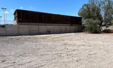 GRAN TERRENO COMERCIAL - CALLE PEDRO DE VALDIVIA.-