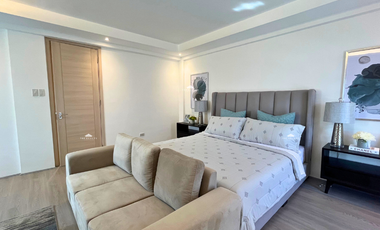 BF Homes 5 BR Townhouse For Sale in Parañaque City For Sale