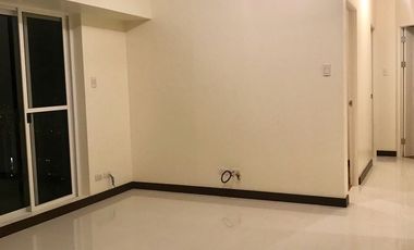 90.50 sqm 3-bedroom Condo with Laundry Cage @ Deck - ATHERTON by DMCI