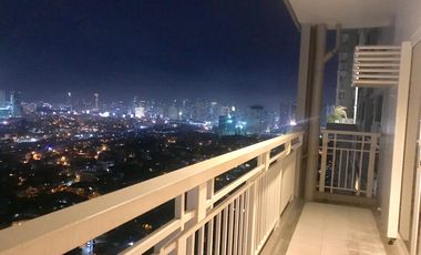 90.50 sqm 3-bedroom Condo with Laundry Cage @ Deck - ATHERTON by DMCI