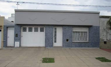 CASA AYACUCHO 341 Y LOCAL ALMAFUERTE 201 - CHIVILCOY