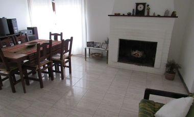 CASA AYACUCHO 341 Y LOCAL ALMAFUERTE 201 - CHIVILCOY