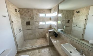 Departamento amueblado en renta en Altus