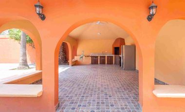 Quinta en venta en Escobedo | Cerca de Carretera Monterrey–Nuevo Laredo