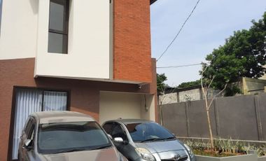 Rumah 2 Lantai Syariah Di Cibinong Bogor Dekat Ke Sekolah Al Madinah Dijual