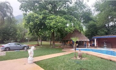 VENTA Quinta en Villa de Santiago, Nuevo León