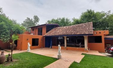 VENTA Quinta en Villa de Santiago, Nuevo León