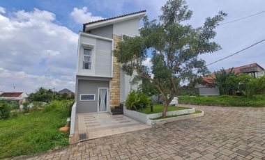 Rumah Depok Minimalis Modern Murah Cantik 2 Lantai Cluster Medina Townhouse Pancoran Mas Strategis Dekat Stasiun Depok Baru Dekat Stasiun Depok Lama