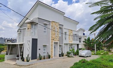 Rumah Depok Minimalis Modern Murah Cantik 2 Lantai Cluster Medina Townhouse Pancoran Mas Strategis Dekat Stasiun Depok Baru Dekat Stasiun Depok Lama