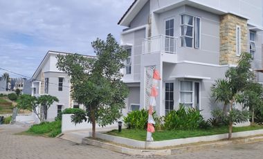 Rumah Depok Minimalis Modern Murah Cantik 2 Lantai Cluster Medina Townhouse Pancoran Mas Strategis Dekat Stasiun Depok Baru Dekat Stasiun Depok Lama