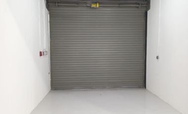 Bodega de alquiler en el Parque de Negocios Nexus, Autopista Narcisa de Jesús.
