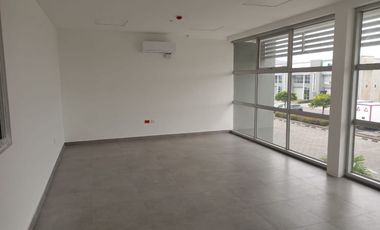Bodega de alquiler en el Parque de Negocios Nexus, Autopista Narcisa de Jesús.
