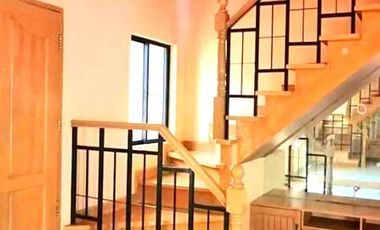 PRE-OWNED 3BR SINGLE-DETACH HOUSE AND LOT INSIDE SECURED SUBDIVISION NEAR VISTA MALL ANTIPOLO - SHOPWISE ANTIPOLO - ROBINSONS PLACE ANTIPOLO - ANTIPOL