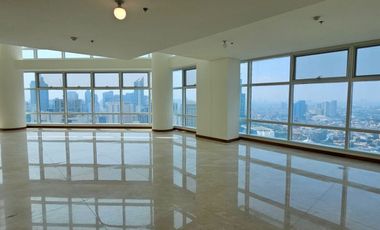 FOR SALE TWO ROXAS TRIANGLE PENTHOUSE 4 BEDROOM MAKATI