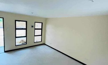 CAYANG CAYA mong magkabahay this year! The Most Affordable Townhouse in San Pablo City Near SPC Medical Center