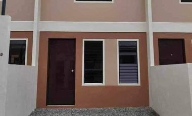 CAYANG CAYA mong magkabahay this year! The Most Affordable Townhouse in San Pablo City Near SPC Medical Center