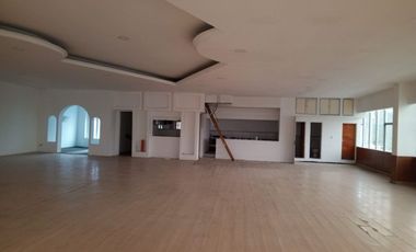 SE VENDE/ARRIENDA EDIFICIO BARRIO HIPODROMO, IBAGUÉ