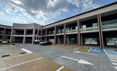LOCAL COMERCIAL EN RENTA PLAZA CIUDALIA 125 M2 BLVD SAN FELIPE