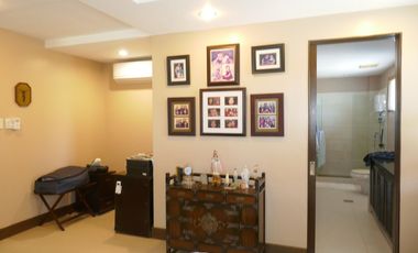 130sq.m. furnished penthouse condo unit of 2-BR in Coralpoint Resort-Mactan @ P60k/month