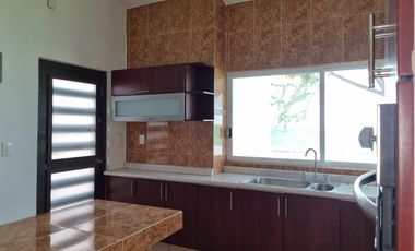 Casa en Lomas de Cocoyoc, Atlatlahucan, Morelos.