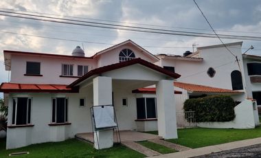 Casa en Lomas de Cocoyoc, Atlatlahucan, Morelos.