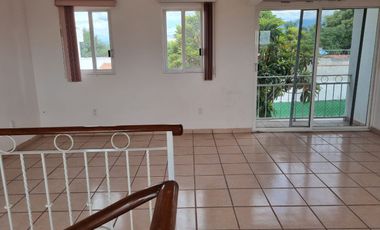 Casa en Lomas de Cocoyoc, Atlatlahucan, Morelos.