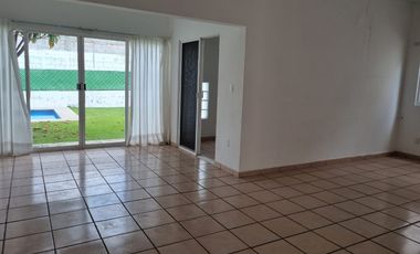 Casa en Lomas de Cocoyoc, Atlatlahucan, Morelos.