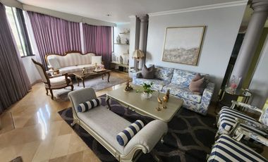 Lomas de Urdesa, Venta de Excelente Departamento 5 dormitorios amoblado con Vista a la ciudad y areas sociales