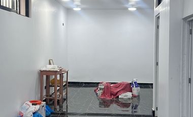 se alquila local comercial 60 m2