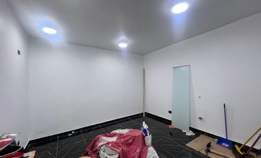 se alquila local comercial 60 m2