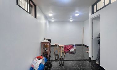 se alquila local comercial 60 m2