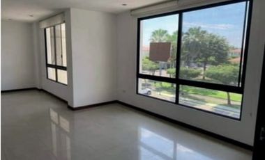 Alquiler de Departamento 1er piso Urbanización Parque Magno