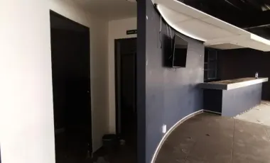 # Edificio Comercial en Zona Plateada, Pachuca de Soto, Hidalgo.