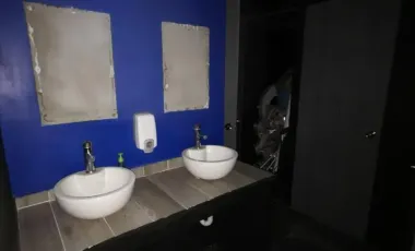 # Edificio Comercial en Zona Plateada, Pachuca de Soto, Hidalgo.