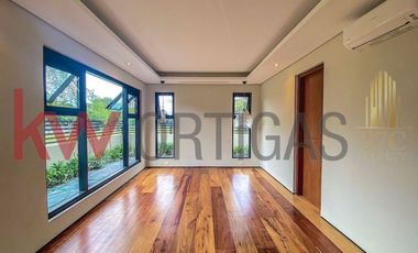 Brand New House for Lease in Manila Southwoods, Carmona, Cavite