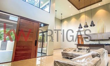 Brand New House for Lease in Manila Southwoods, Carmona, Cavite