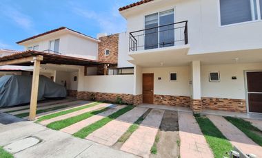 Casa en Renta sin muebles, en Las Juntas Puerto Vallarta, Villas Paradiso cerca del aeropuerto