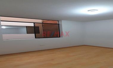Oportunidad!! Departamento En Venta Frente A Parque En Urb, San Antonio De Carabayllo.