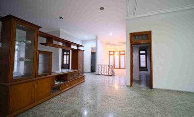 *Dijual Murah Rumah Satelit Town House 1, Suko manunggal Surabaya Barat *