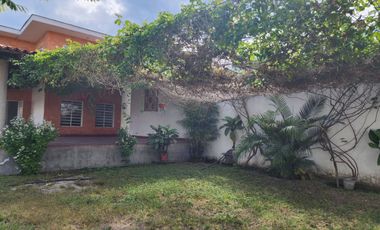 Casa campestre cerca de la laguna en Cajititlan.