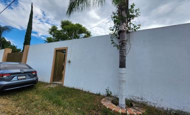 Casa campestre cerca de la laguna en Cajititlan.