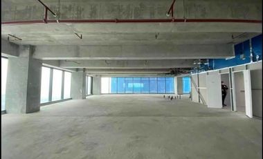 Office Space For Rent in Stiles West Tower Ayala Circuit Makati | Fretrato ID: CP018