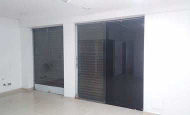 PR21947 Local independiente en arriendo en el sector San Diego