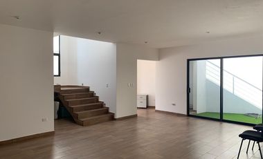 EN VENTA HERMOSA  CASA NUEVA EN RESIDENCIAL ALBERIA.