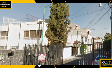 Venta de Casa En Playa Langosta, Militar Marte, Iztacalco, Cdmx