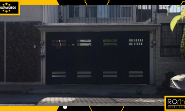 Venta de Casa En Playa Langosta, Militar Marte, Iztacalco, Cdmx